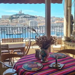  Appartement Grand T2 Surplombant Le Vieux Port France
